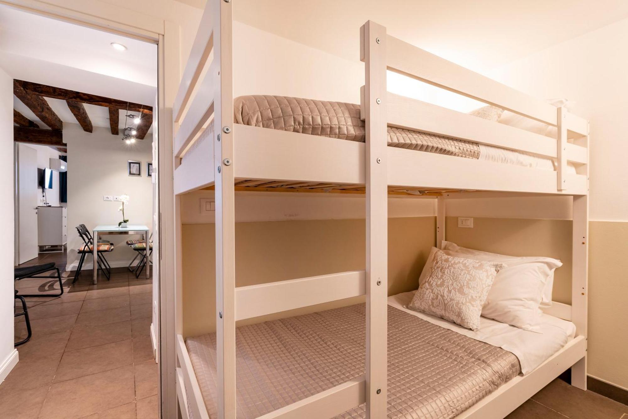 San Giacomo Pied-A-Terre House By Wonderful Italy Venezia Esterno foto